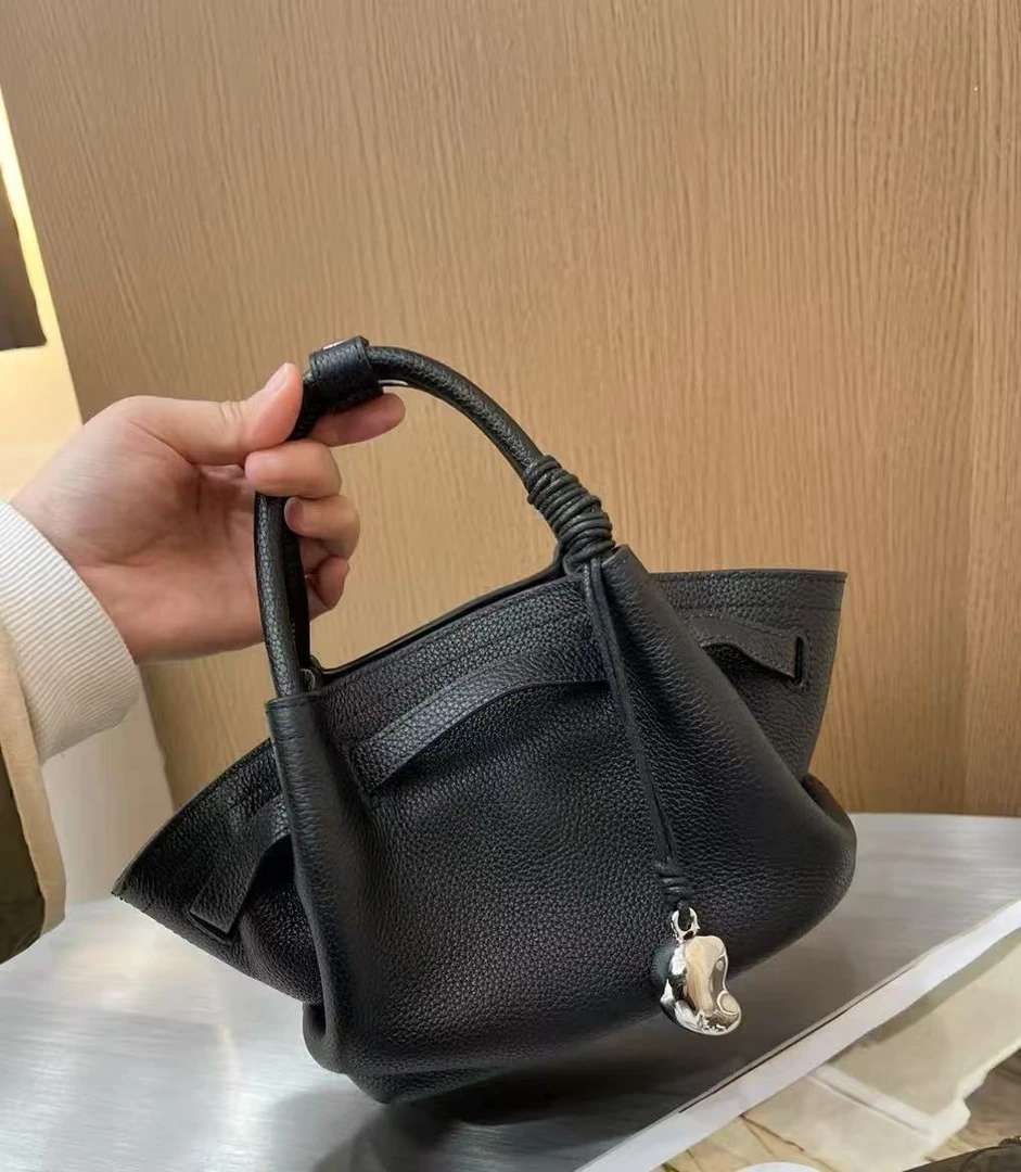 2025新款250005时尚百搭休闲包包2/11