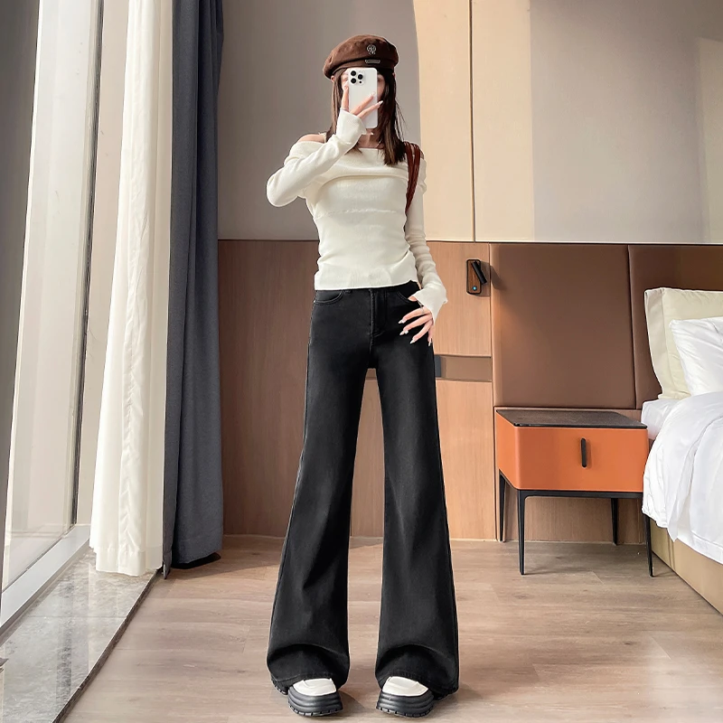 乔栈新款微喇阔腿牛仔裤女2025秋冬刺绣高腰显瘦遮肉小个子微喇叭
