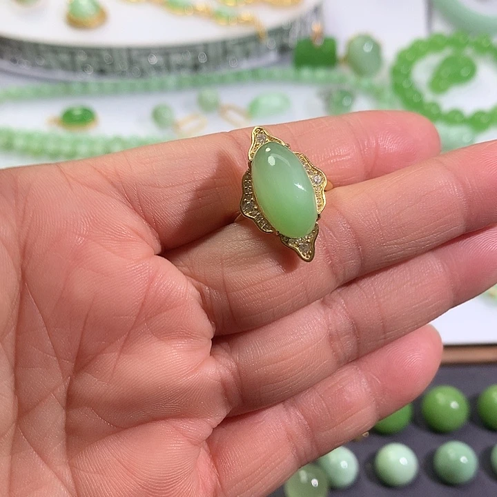 银S925镶嵌戒指和田玉（碧玉）浅****薇