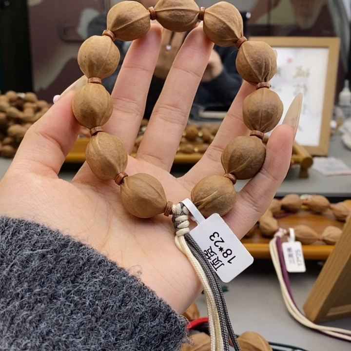 吊坠橄榄核卓**群梅林铁