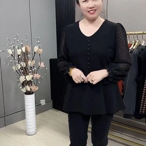 大码女装2023春季新款潮妈宽松遮肚子显瘦藏肉拼接雪纺网红打底衫