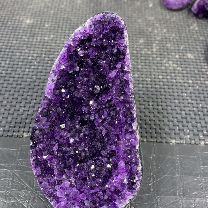 紫晶大型摆件（非配饰）未镶嵌无t