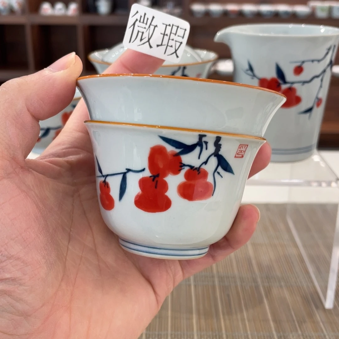 釉下手绘茶具微瑕