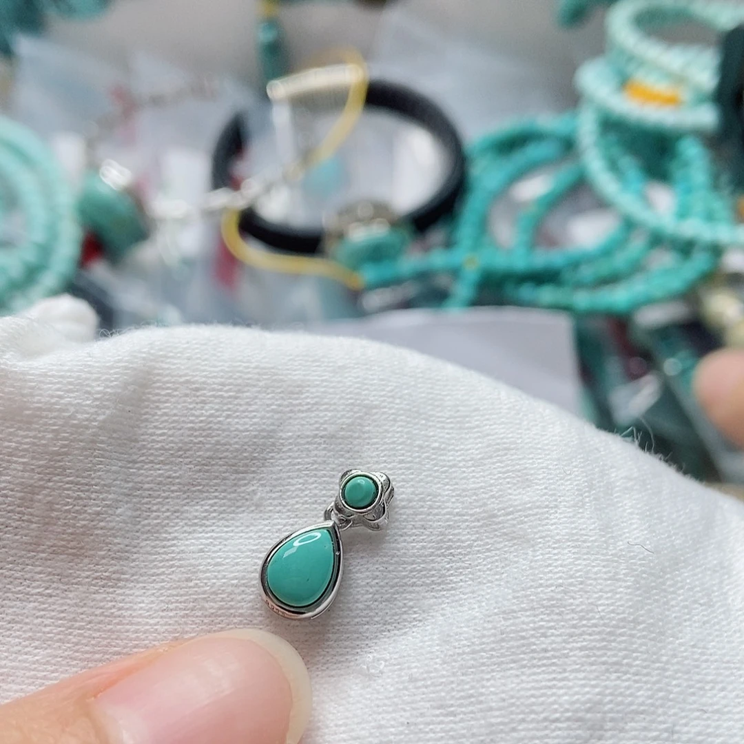 未镶嵌南红玛瑙珠宝奇石