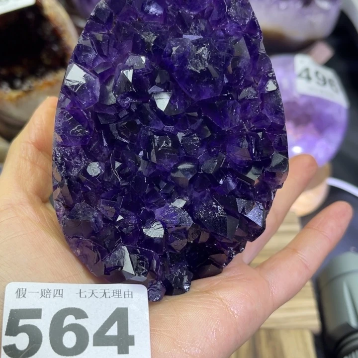 紫晶大型摆件（非配饰）未镶嵌