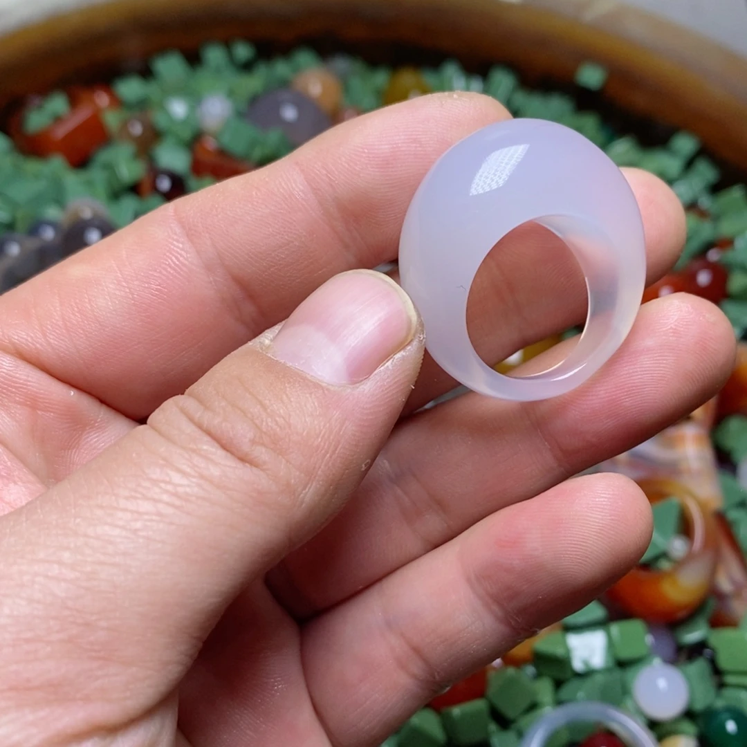 未镶嵌颈饰玛瑙/玉髓