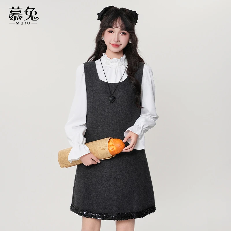 慕兔法式小香风背心裙女2025春季新款长袖衬衫毛呢连衣裙两件套装