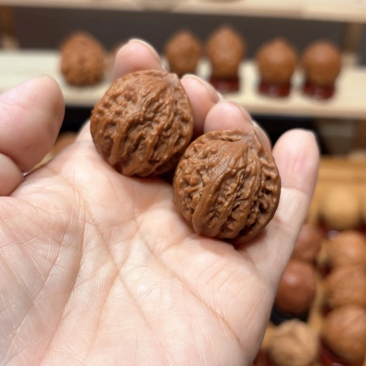 文玩核桃吊坠云朵425