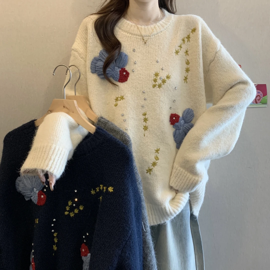 伊品秋冬慵懒风重工金鱼刺绣套头毛衣胖MM遮肚手工立体钩花针织衫