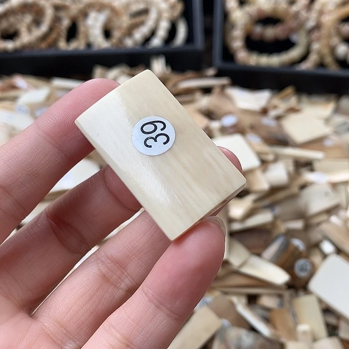 泥塑不打孔联系客服