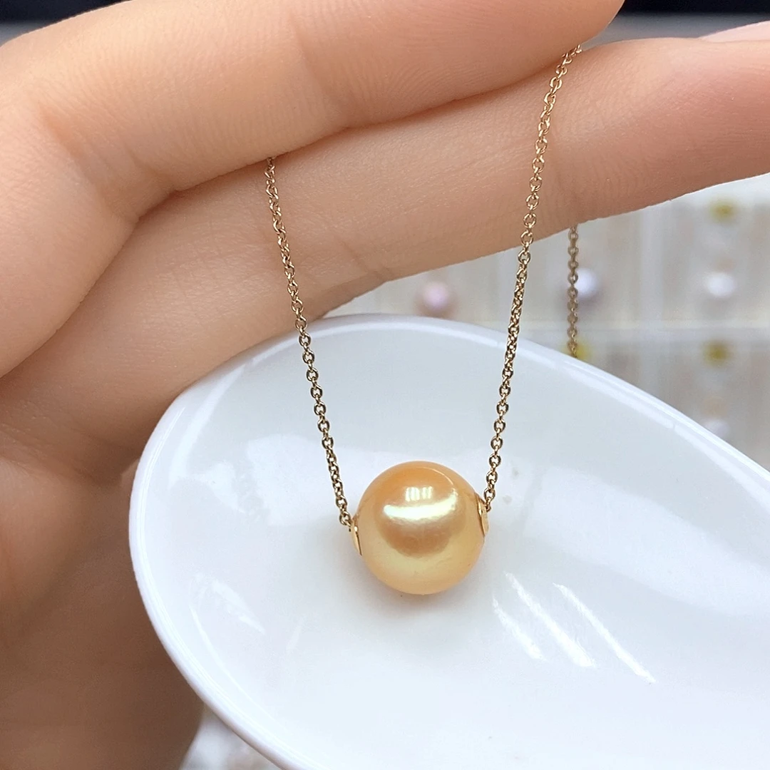 淡水珍珠18K金镶嵌颈饰