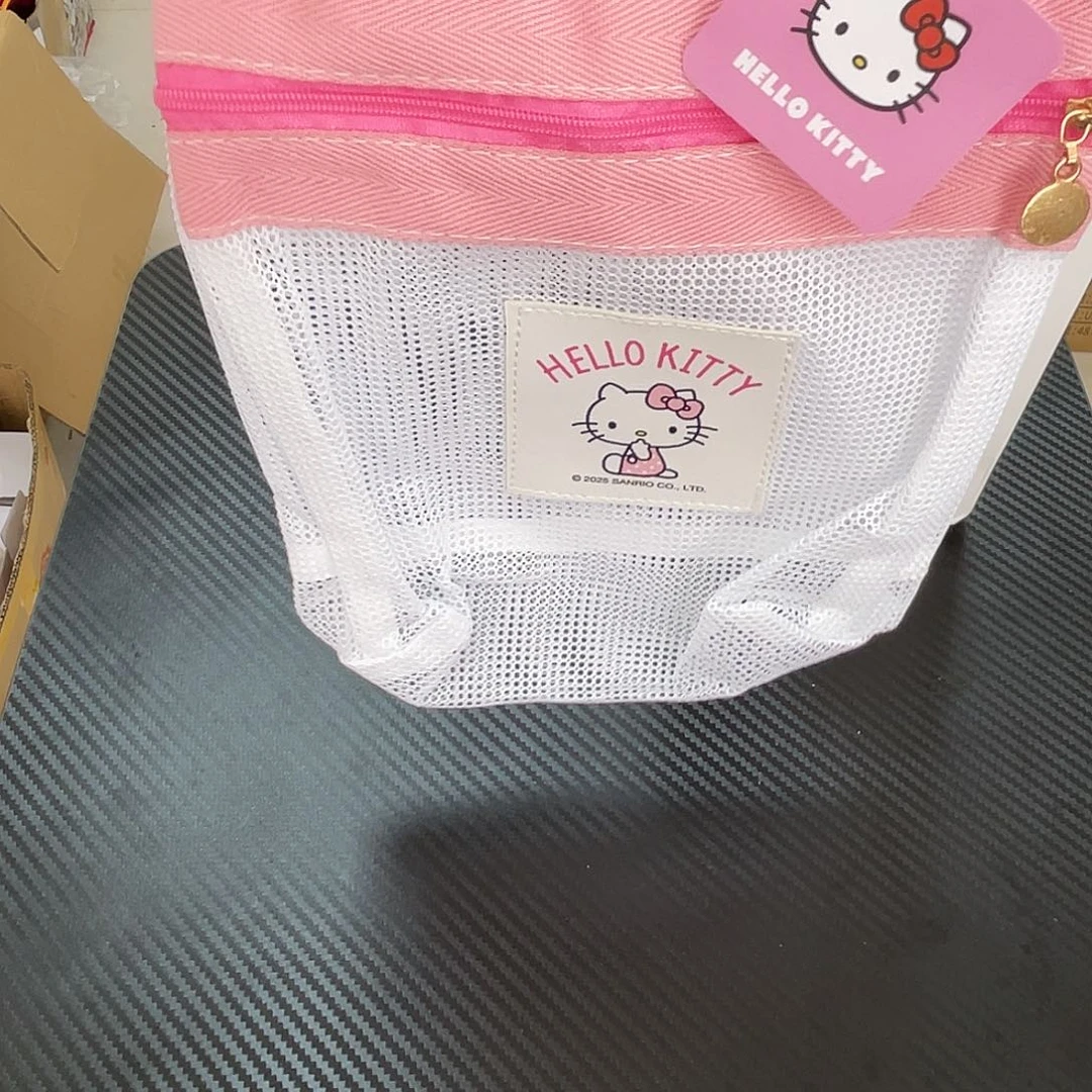 PU化妆包等各种产品的