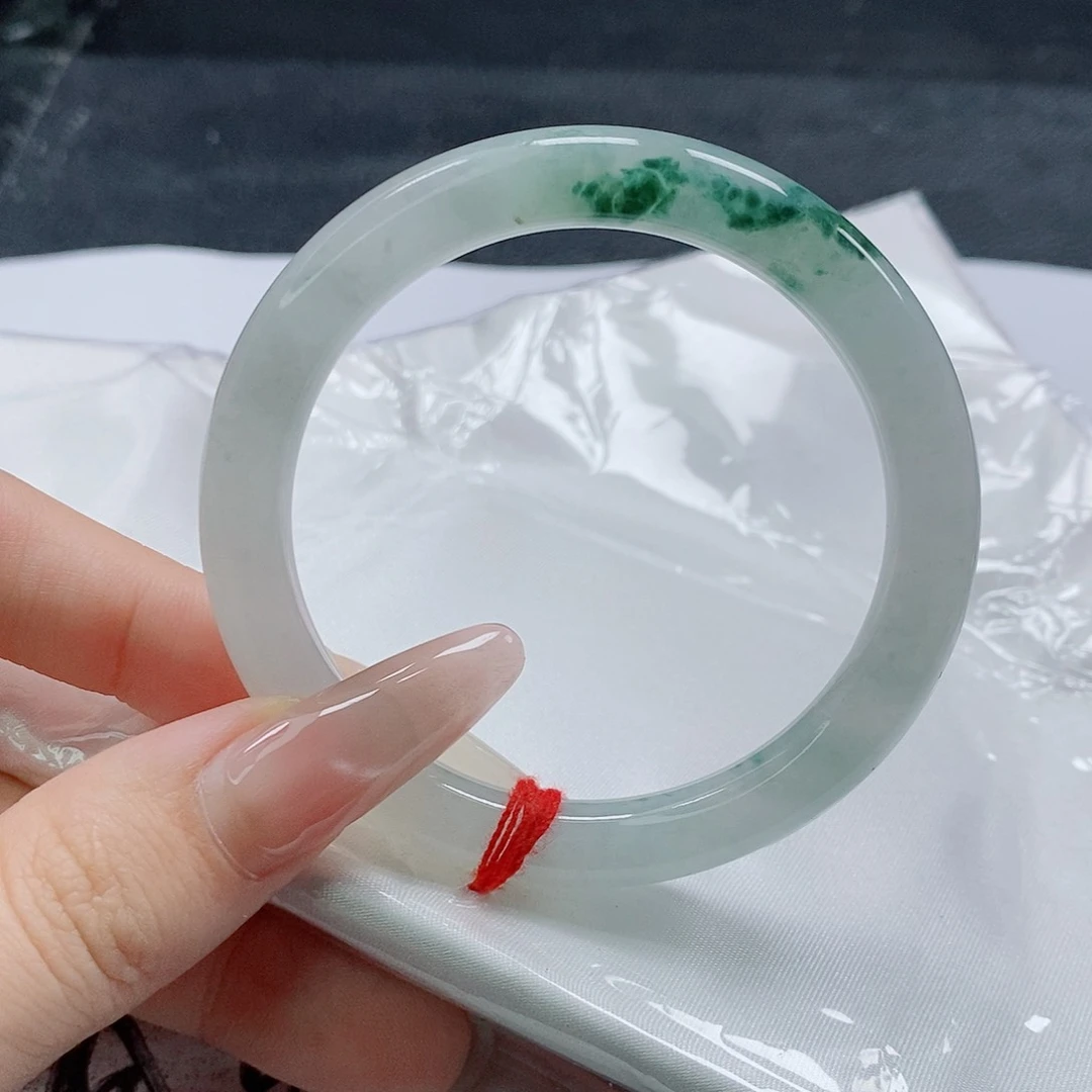 【闪购商品】未镶嵌手镯（圆镯）翡翠517号