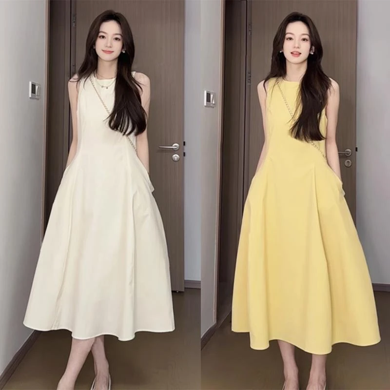 白色无袖吊带连衣裙子女夏季2025新款流行爆款绝美海边度假风长裙