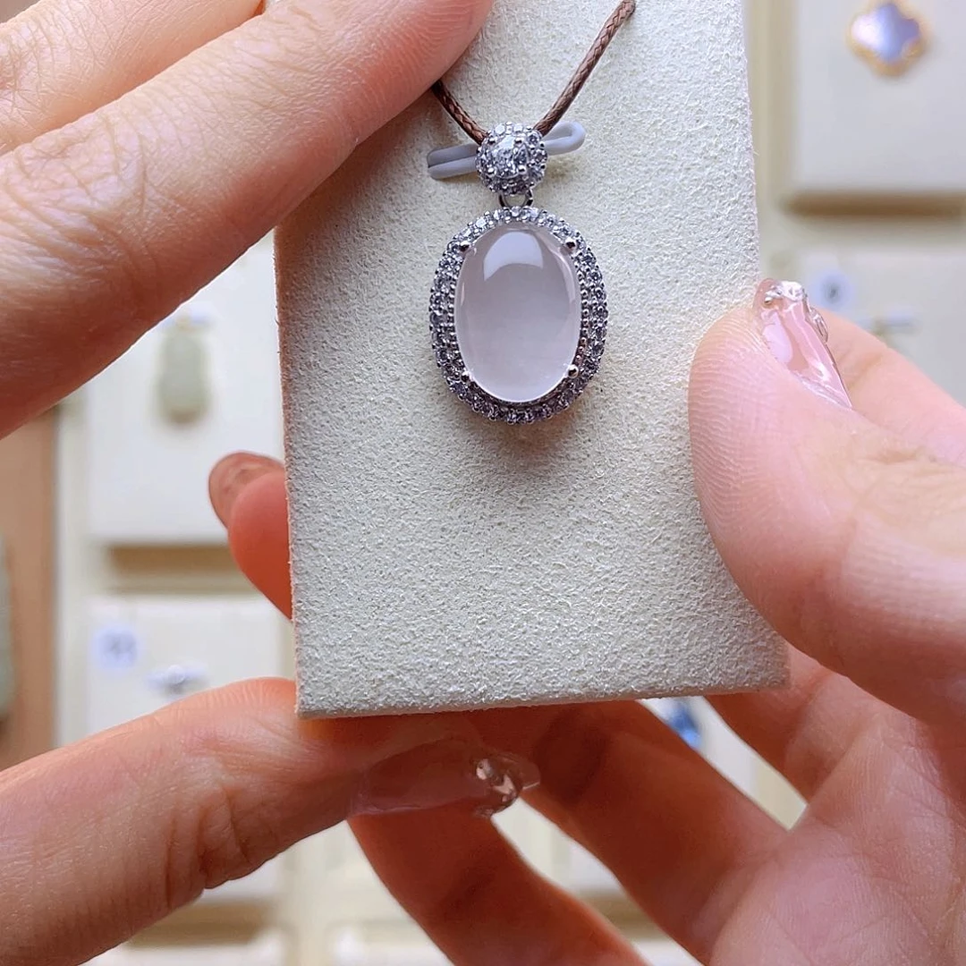 ****啵银S925镶嵌吊坠(赠链)水晶