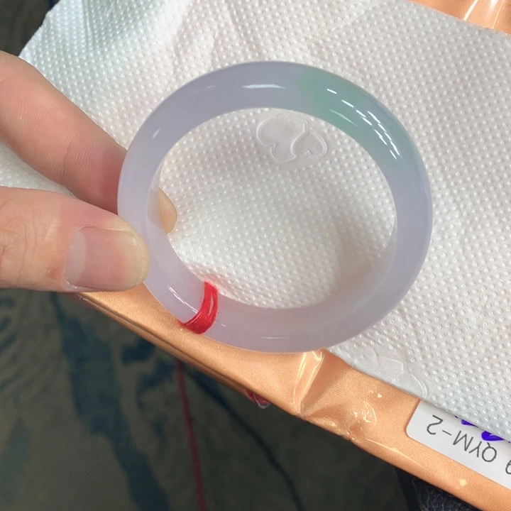 Y***G未镶嵌手镯翡翠翡翠