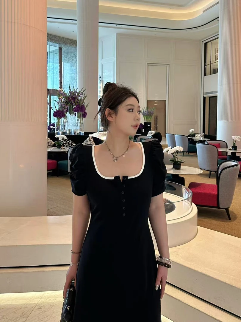 琪琪怪怪大码女装【华尔兹庄园】法式小露背拼接显瘦连衣裙D16908QD