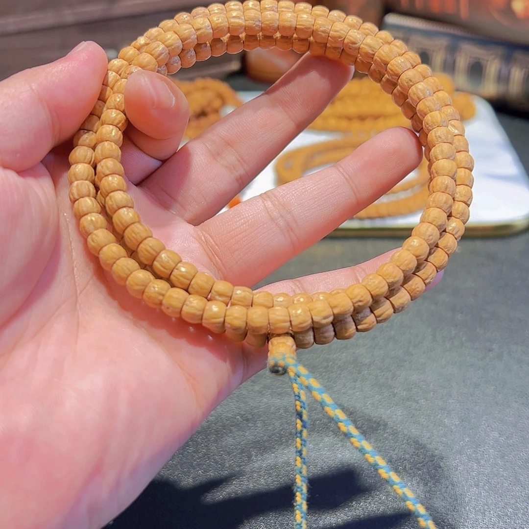 幼***汏柏香籽/百香籽吊坠