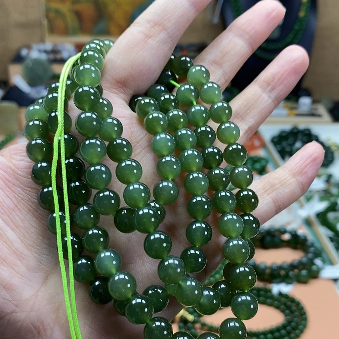 和田玉未镶嵌颈饰8mm