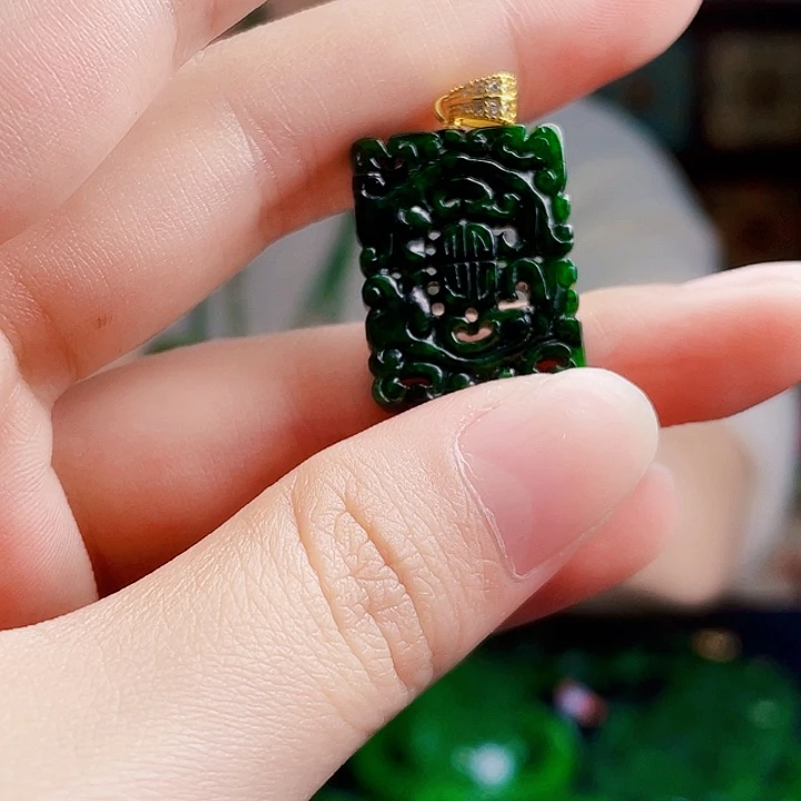 翡翠银S925镶嵌颈饰多样性