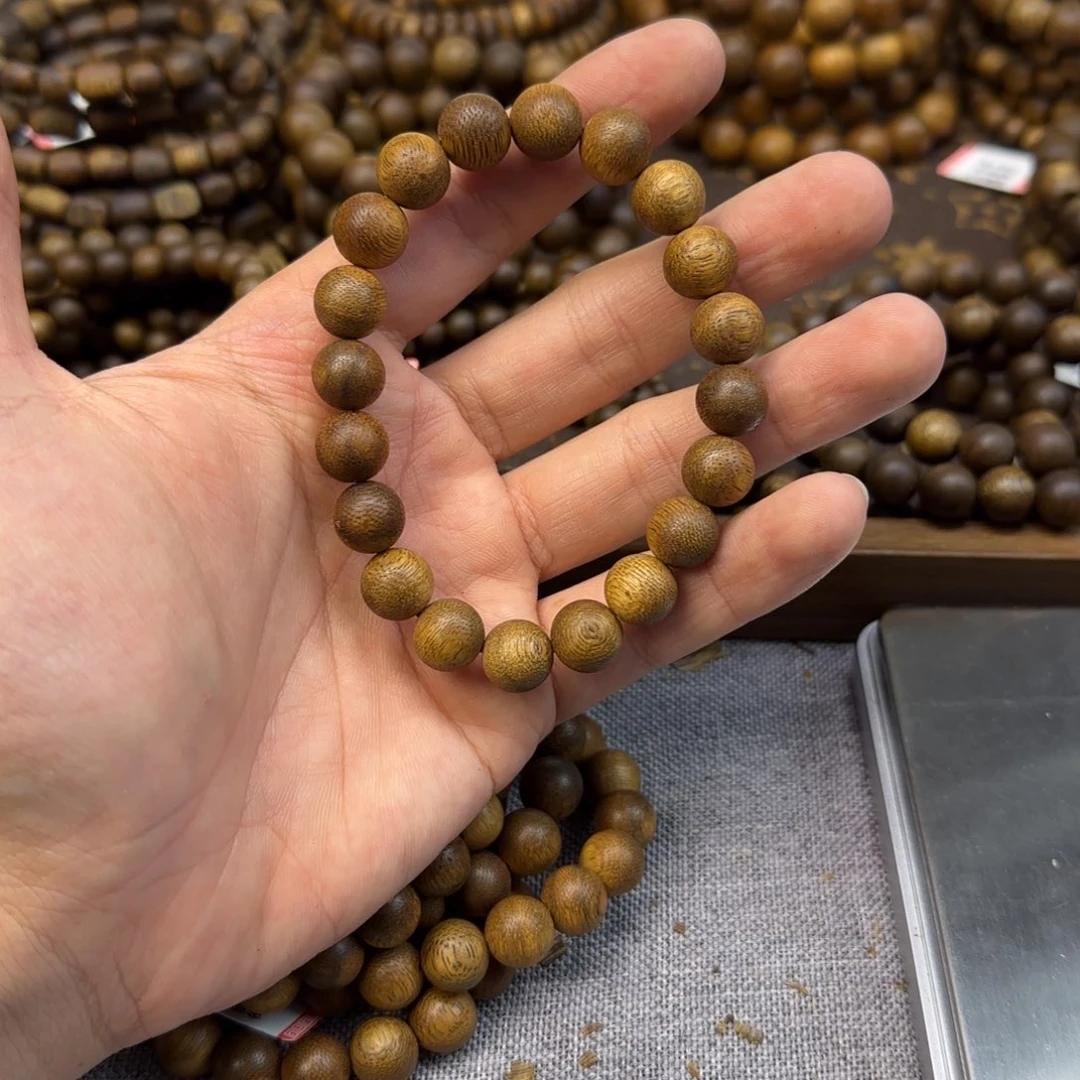 沉香沉香碎屑勾丝+10圆珠金沙叶