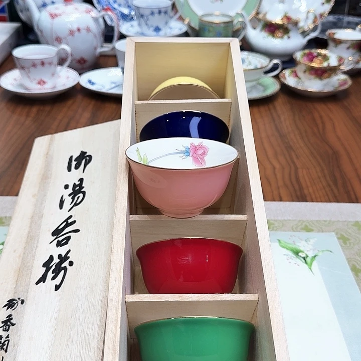 瓷片杯子杯子杯子水杯杯子水杯