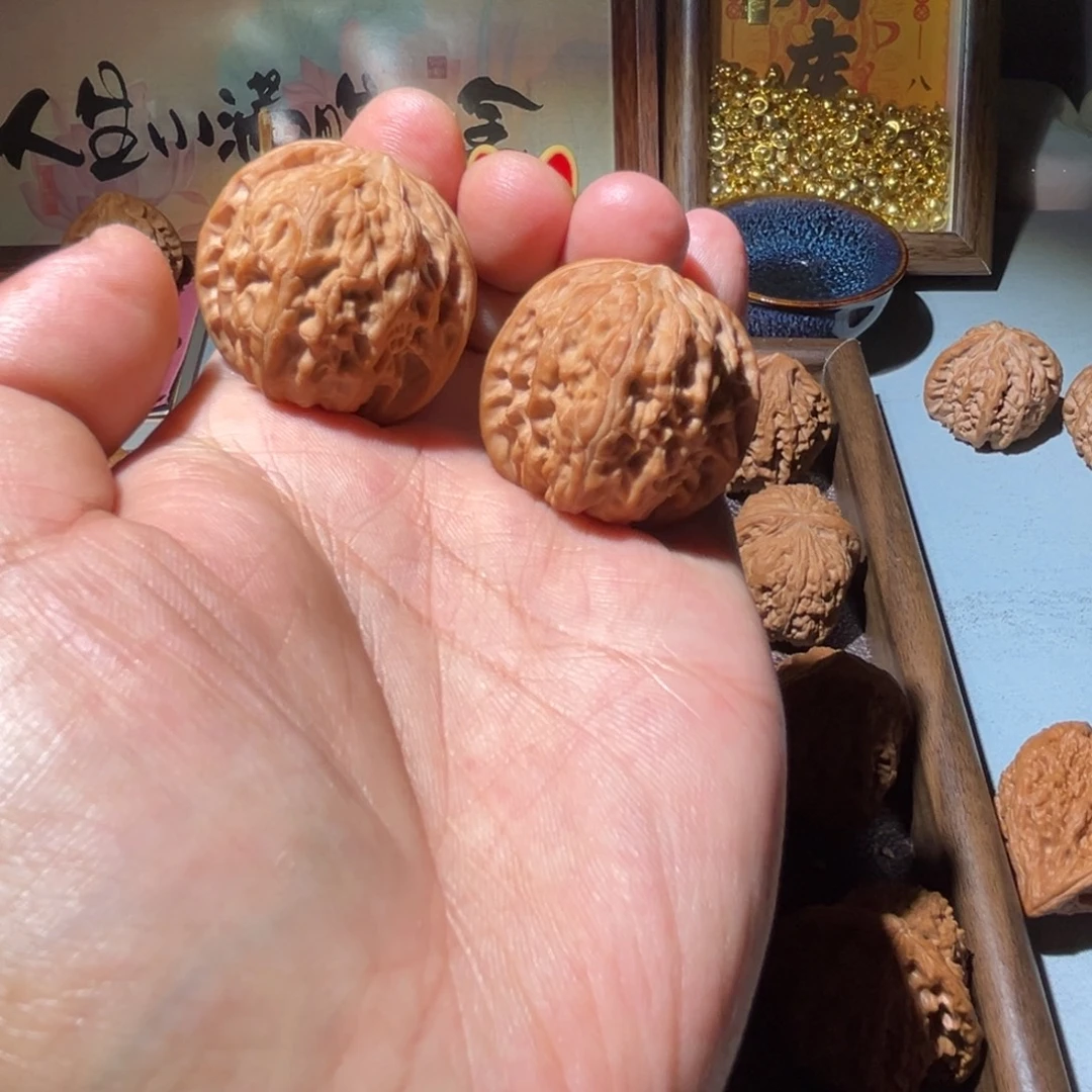 瑞麟文玩核桃磨盘 34.36.33