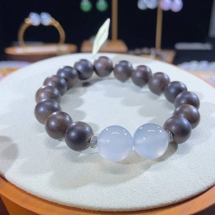 翡翠未镶嵌吊坠(不含链)翡翠茅台白手串