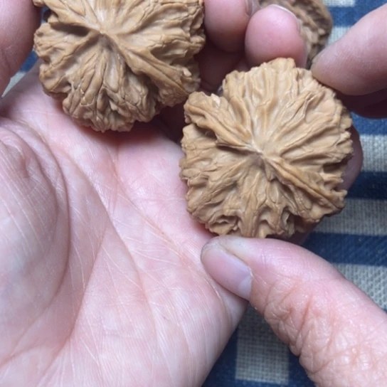 吊坠文玩核桃苹果