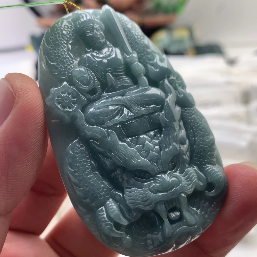 颈饰未镶嵌翡翠不动