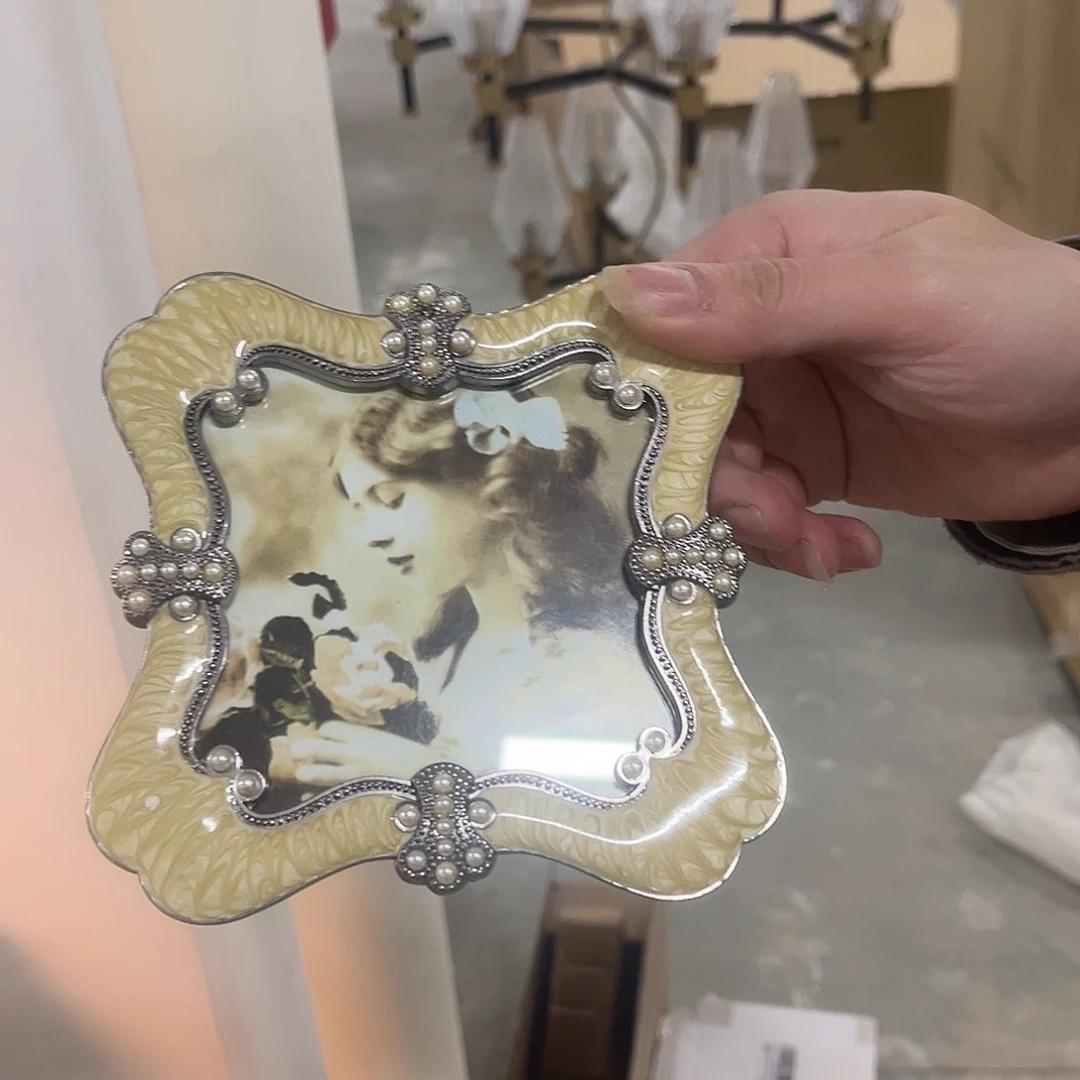 有机玻璃瑕疵瑕疵微瑕