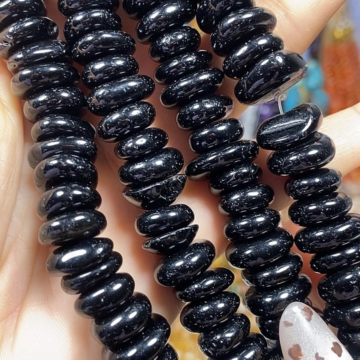 玛瑙/玉髓未镶嵌珠宝半成品黑玛瑙大颗粒一条