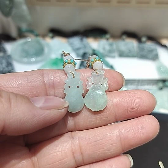 翡翠未镶嵌耳饰天然缅甸翡翠A货