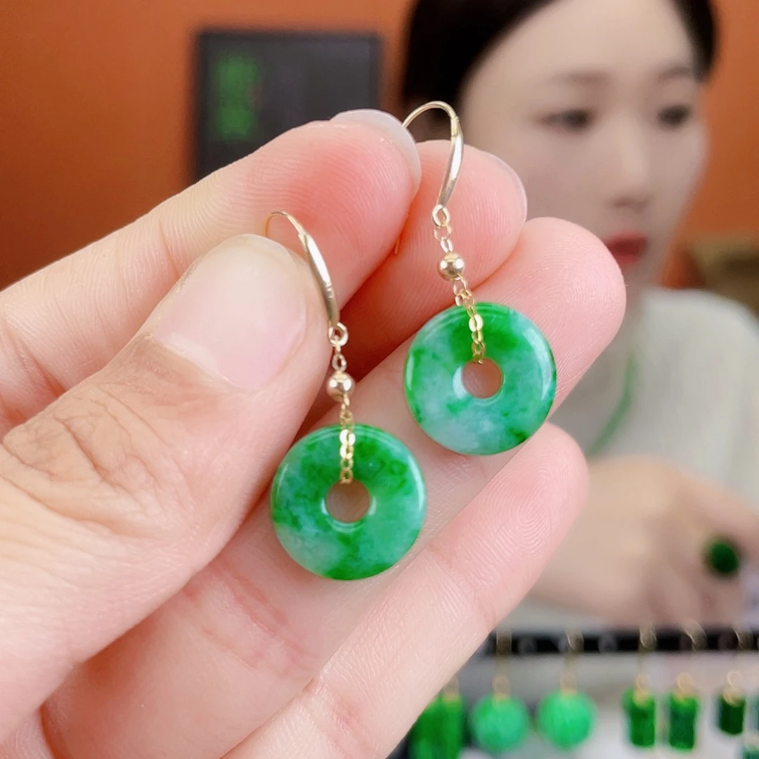 翡翠18K金镶嵌耳饰