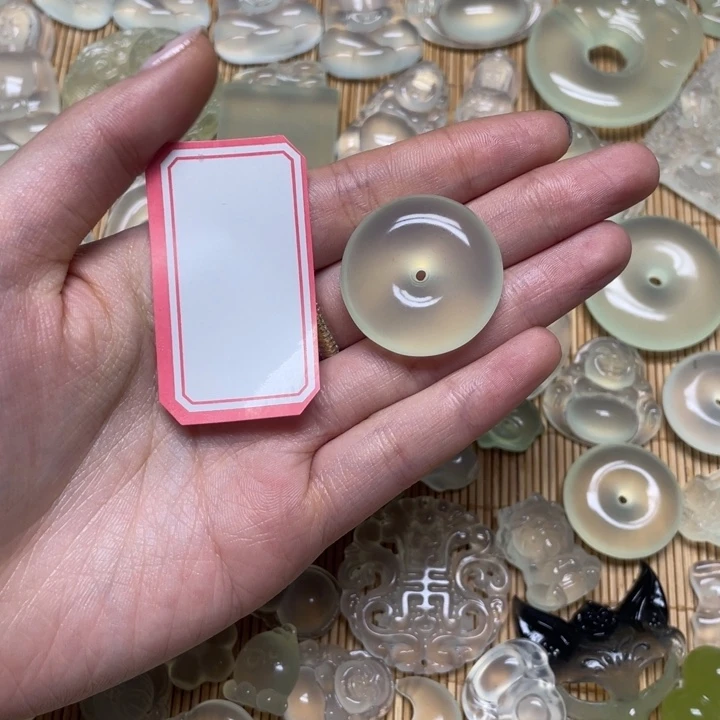 蛇纹石玉颈饰银S925镶嵌辰****）