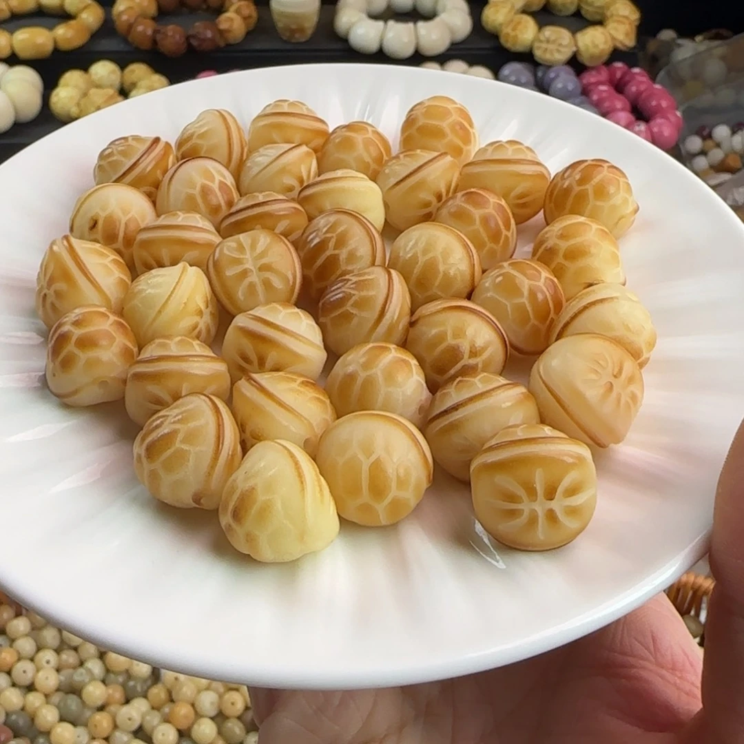 菩提根/象牙果吊坠瑕疵卡17富甲100颗批发不挑瑕疵