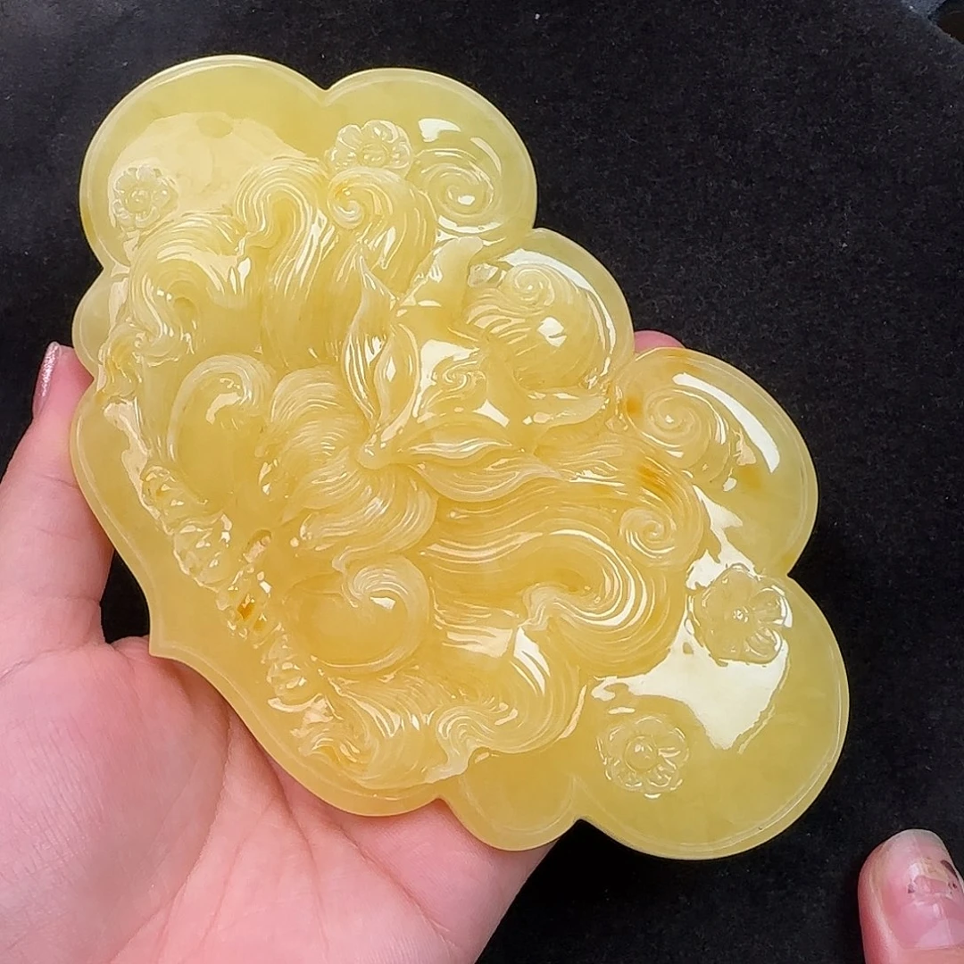 蜜蜡未镶嵌珠宝奇石