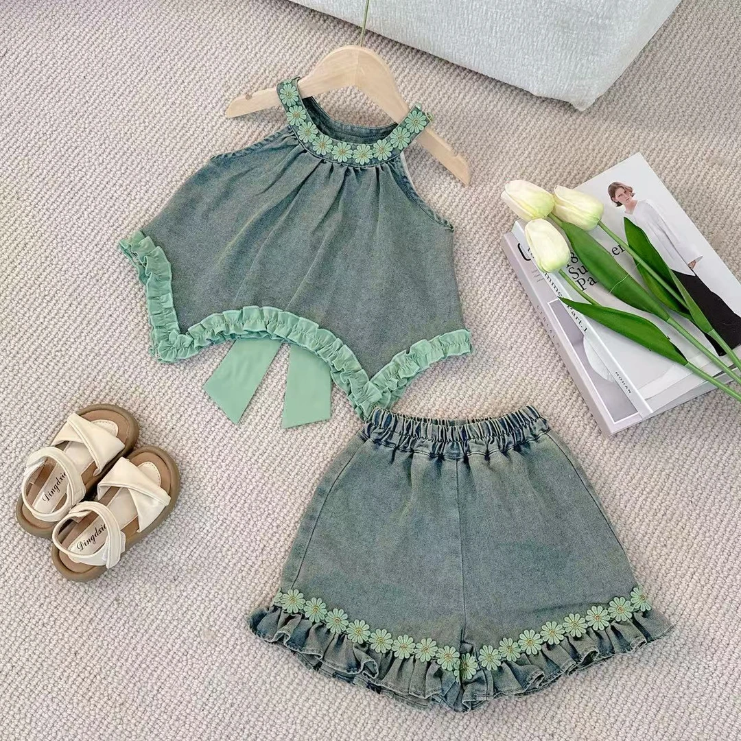 夏季女童洋气牛仔拼接刺绣短裤套装两件套SC40252