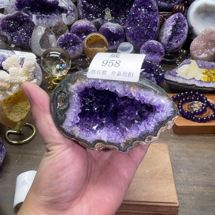 未镶嵌珠宝半成品水晶