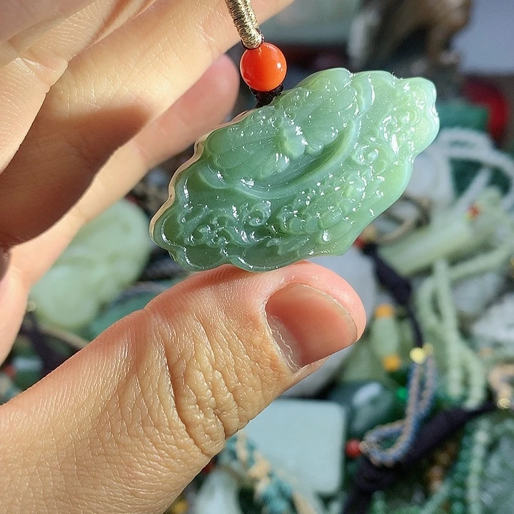 未镶嵌和田玉挂件