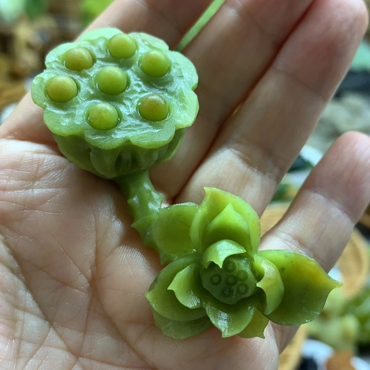 未镶嵌蛇纹石玉摆件9****9