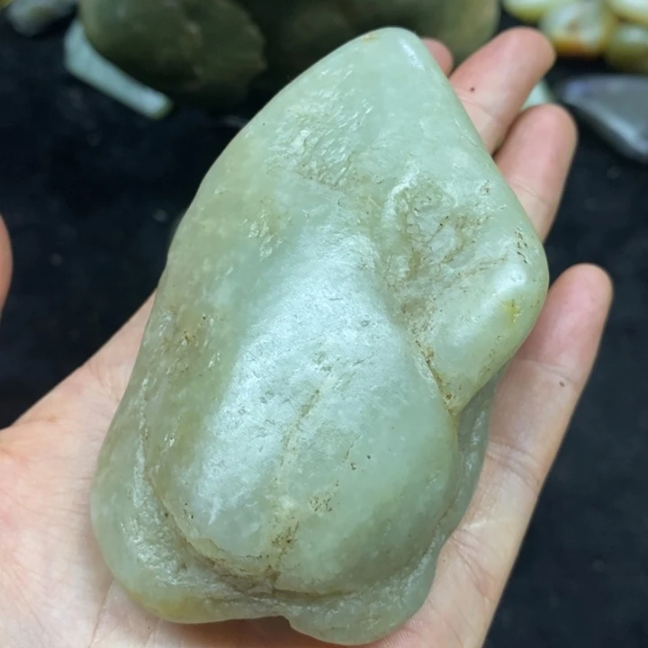 未镶嵌和田玉（糖玉）挂件