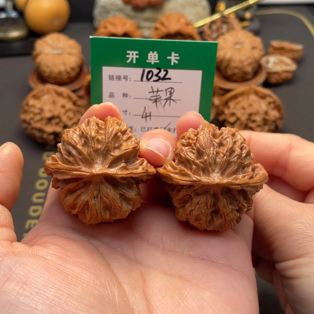 桃核吊坠文玩核桃