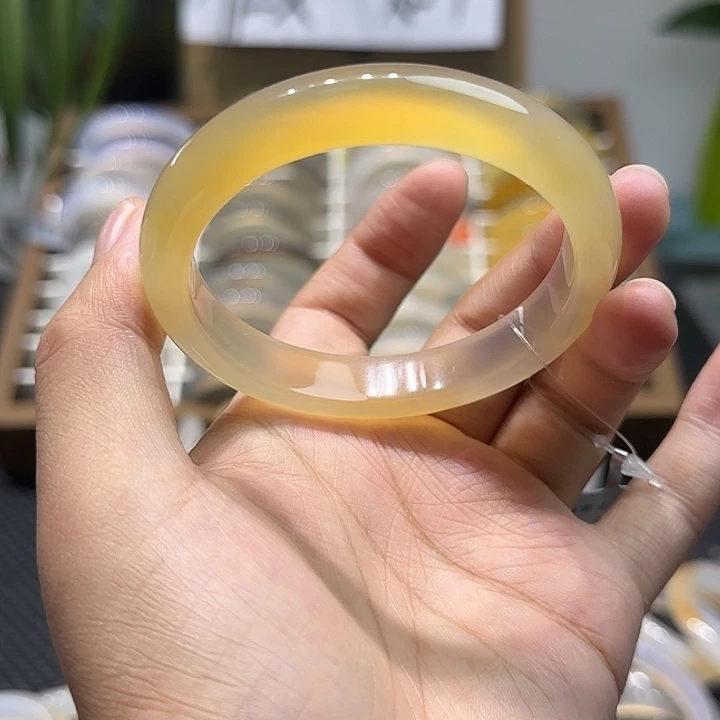 手镯玛瑙/玉髓未镶嵌57金金炸