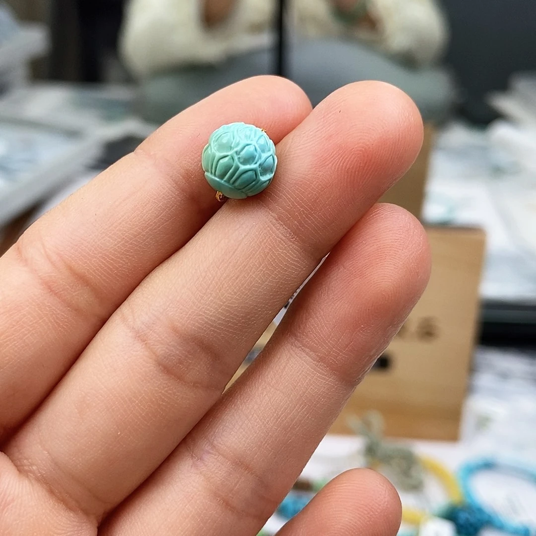 未镶嵌绿松石珠宝奇石