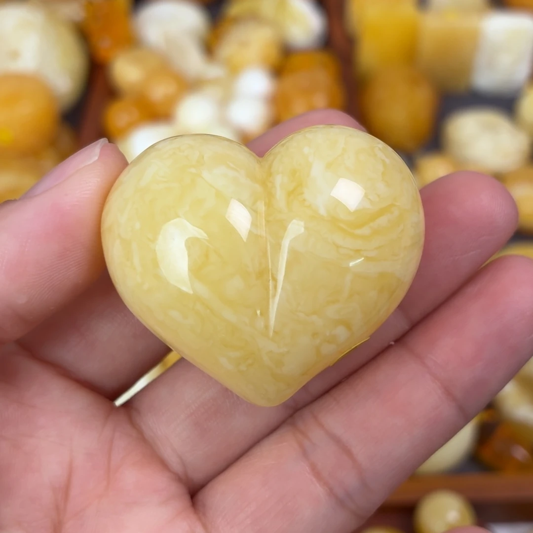 蜜蜡未镶嵌吊坠(不含链)屁桃