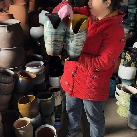 口14高26两个盆。