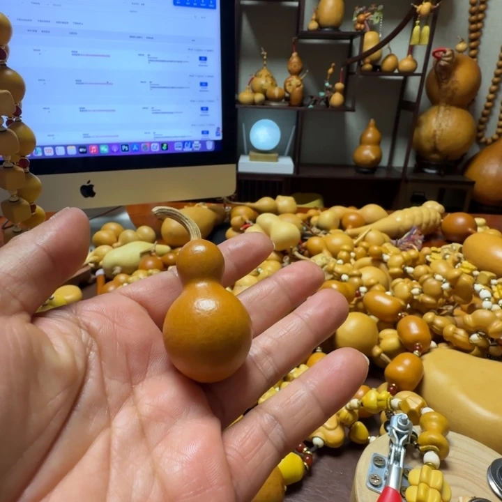 青***茶我在你的世界里面没有一