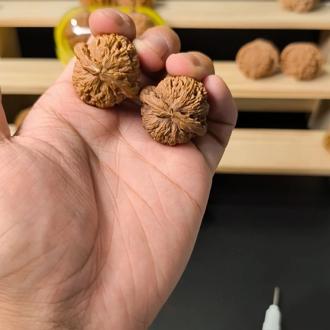 _***3吊坠文玩核桃33白狮子有色差