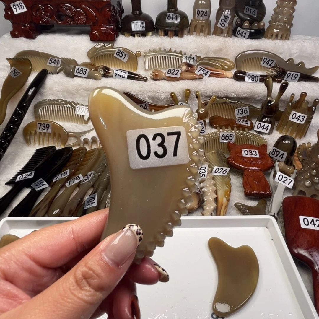 冷***蕊牛角牛角牛角牛角梳